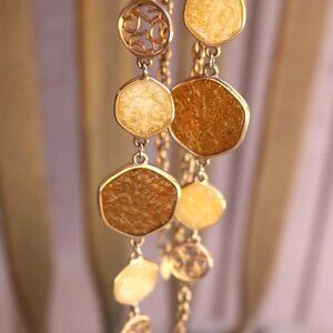 Vintage Sarah Coventry Gold Tone Taste of Honey Necklace